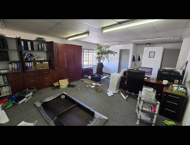 350M² WAREHOUSE TO LET IN MEADOWDALE